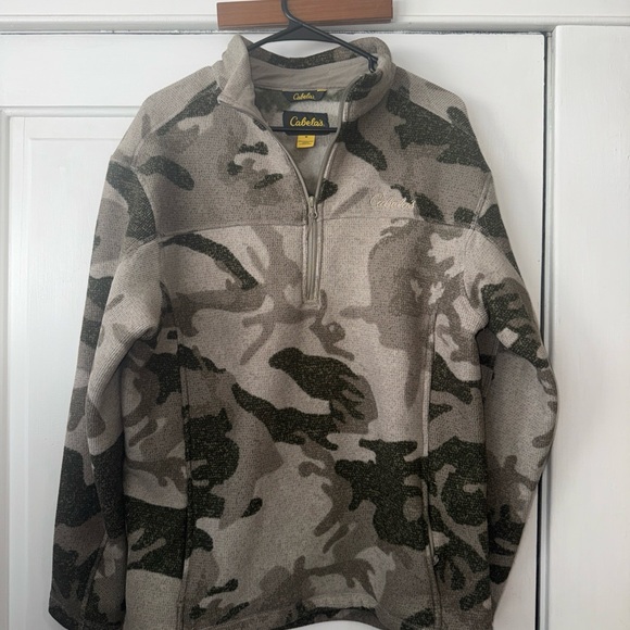 Cabela's Tan and Green Camouflage Fleece Jacket